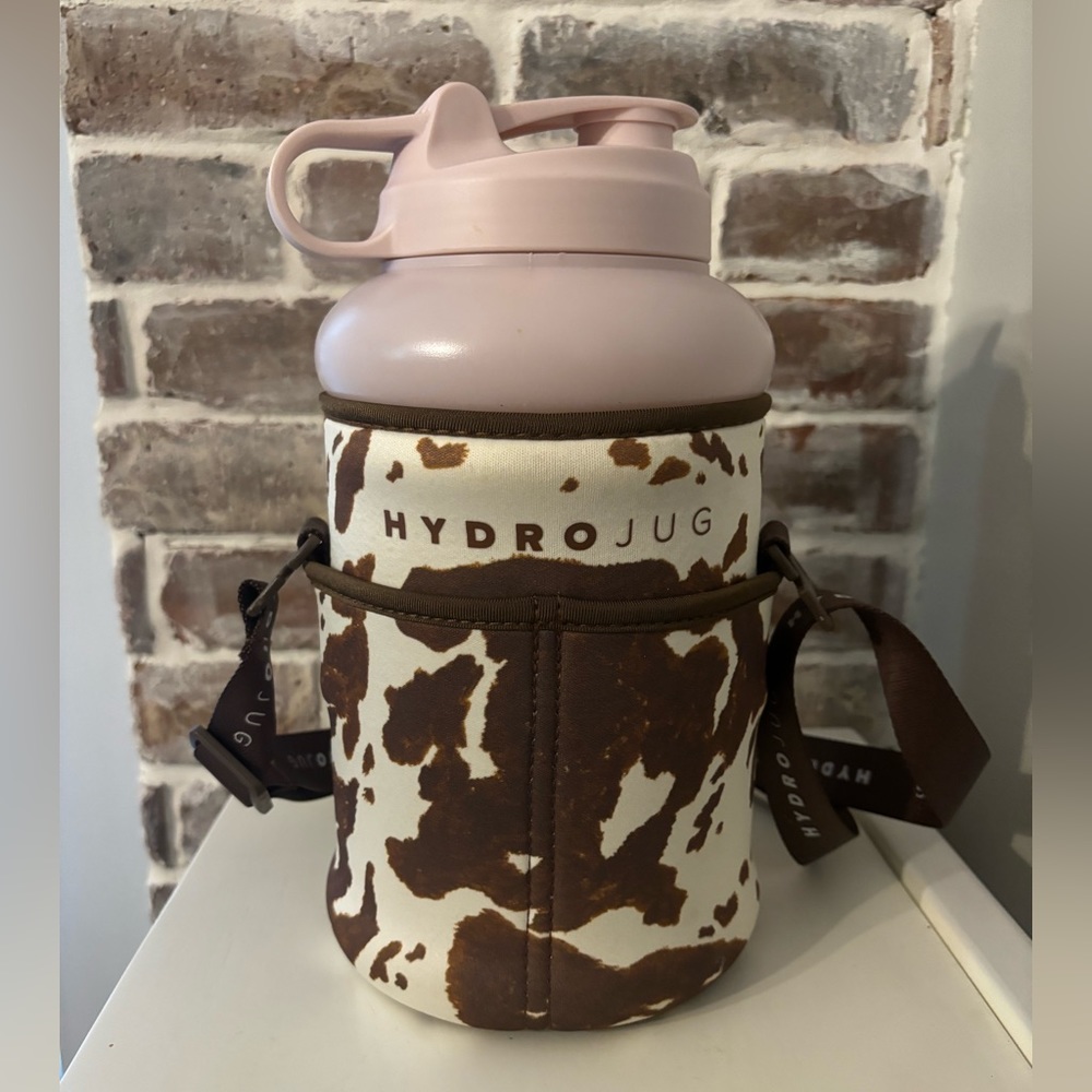 Pink Sand Hydro Jug Pro & Brown Cow Sleeve